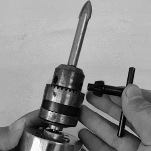 Ключ-тріскачка для патрона дриля